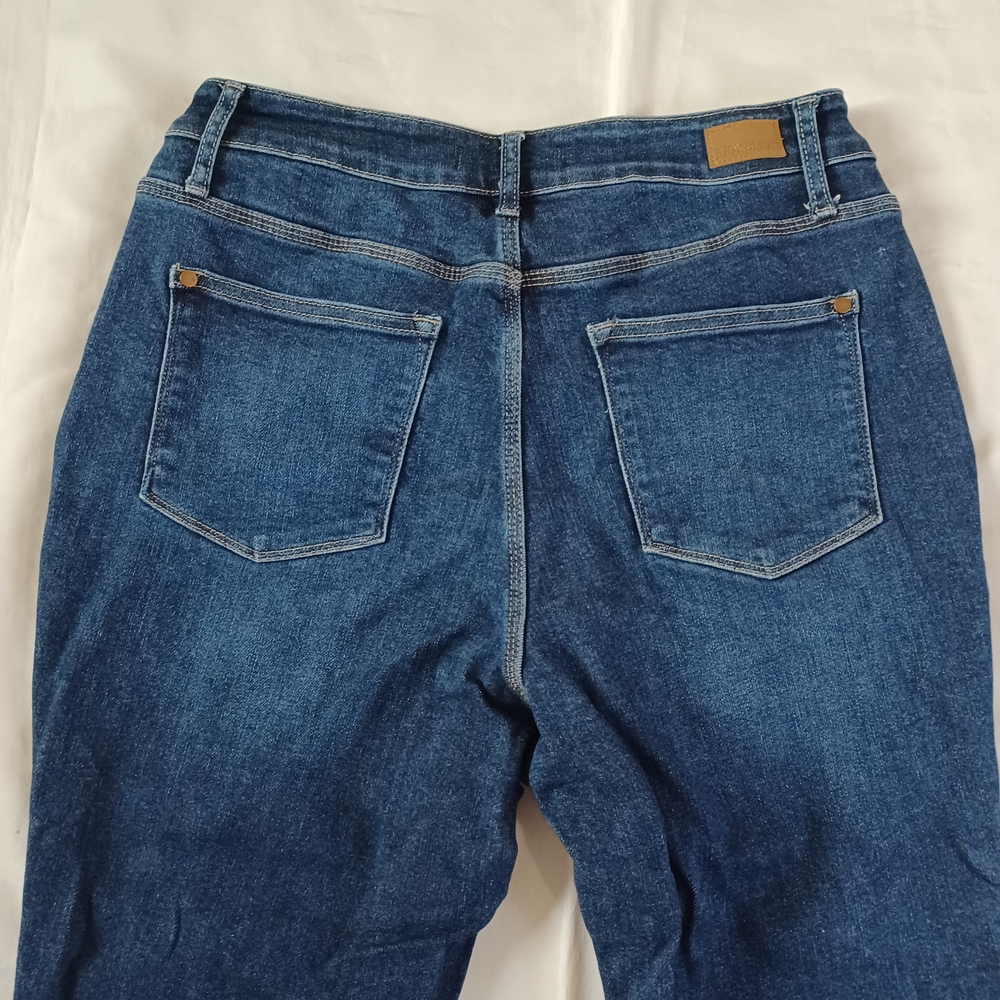 Judy Blue Women's Cropped Jeans Highrise Straight Dark Wash Plus Size 16W - Picture 5 of 12